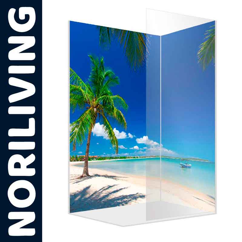 Duschwand mit Bild von Palmen an einem tropischen Strand mit klarem Himmel und ruhigem Meer von Noriliving