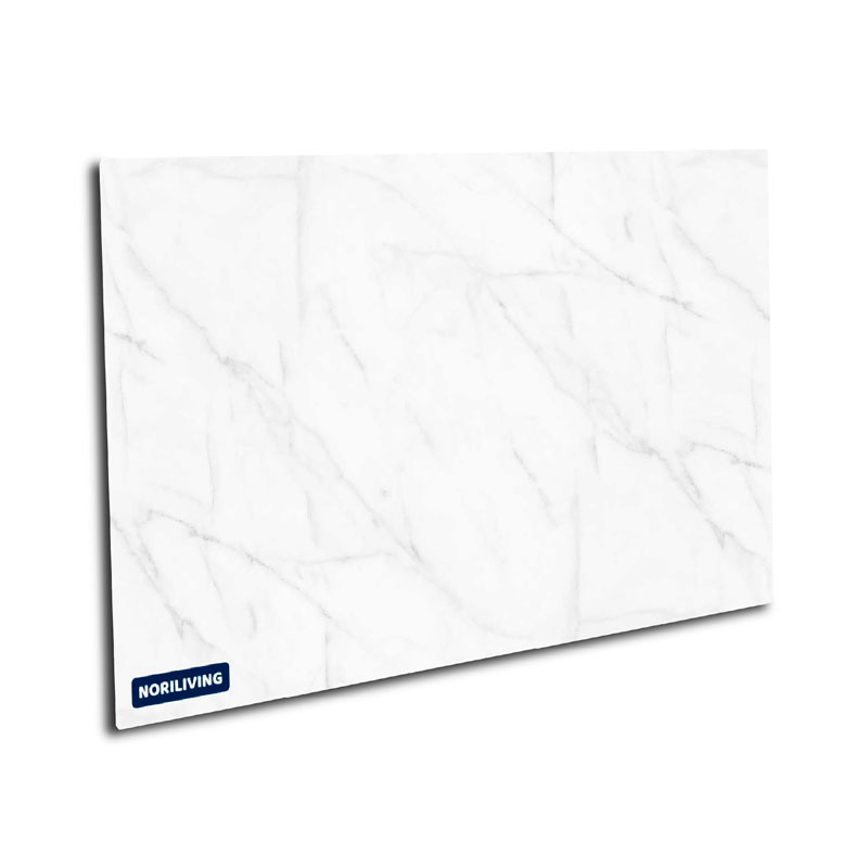 Weiße Heizplatte mit Marmoroptik von Noriliving, geeignet für zeitgemäßes Interieur
