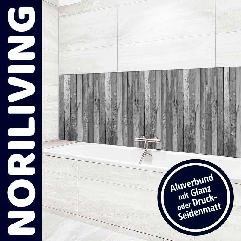 Badezimmer mit Holzoptik-Wandverkleidung von NORILIVING, Aluverbund glänzend oder seidenmatt