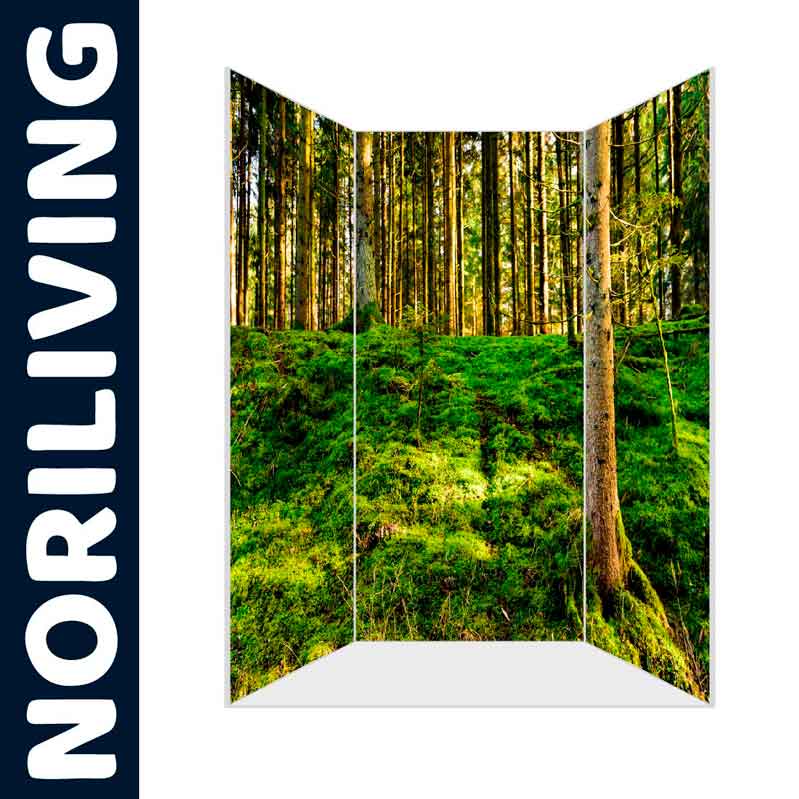 Dekorativer Raumteiler mit Waldlandschaft - Frische Grün für Ihr Zuhause Raumteiler mit Motiv einer grünen Waldlandschaft und hohem Baumbestand von NORILIVING