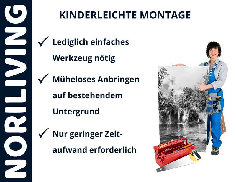 Frau mit Malerausrüstung zeigt eine großformatige Wanddekoration, begleitet von Text zur einfachen Montage.