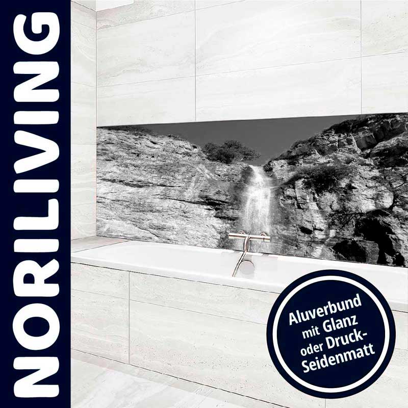 Moderner Badbereich mit grauem Wandpaneel von Noriliving, zeigt Wasserfall-Motiv, erhältlich in Glanz oder Seidenmatt
