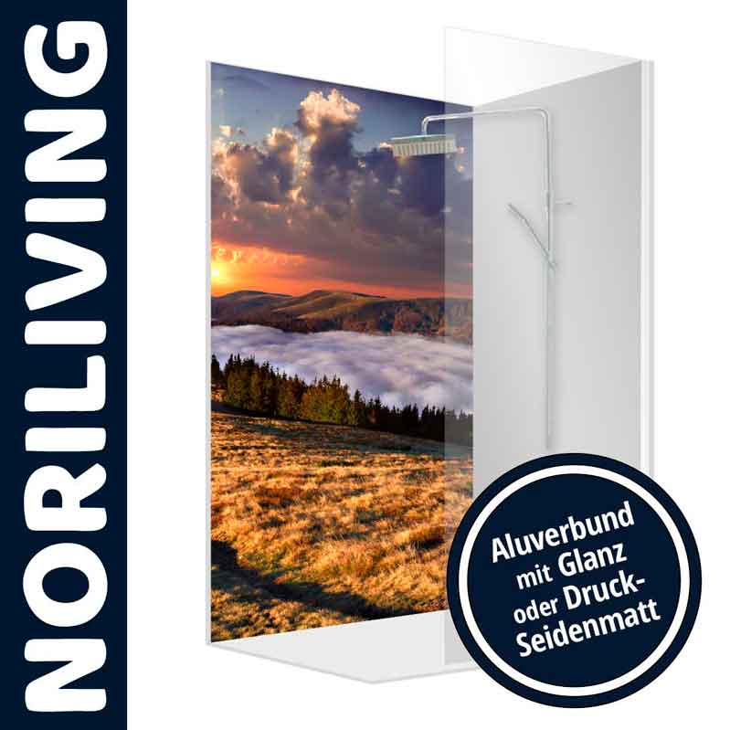 Norliving Duschwand aus Aluverbund mit Naturmotiv – Hochglanz oder Seidenmatt Duschwand von Norliving mit landschaftlichem Fotomotiv, erhältlich in Glanz oder Seidenmatt