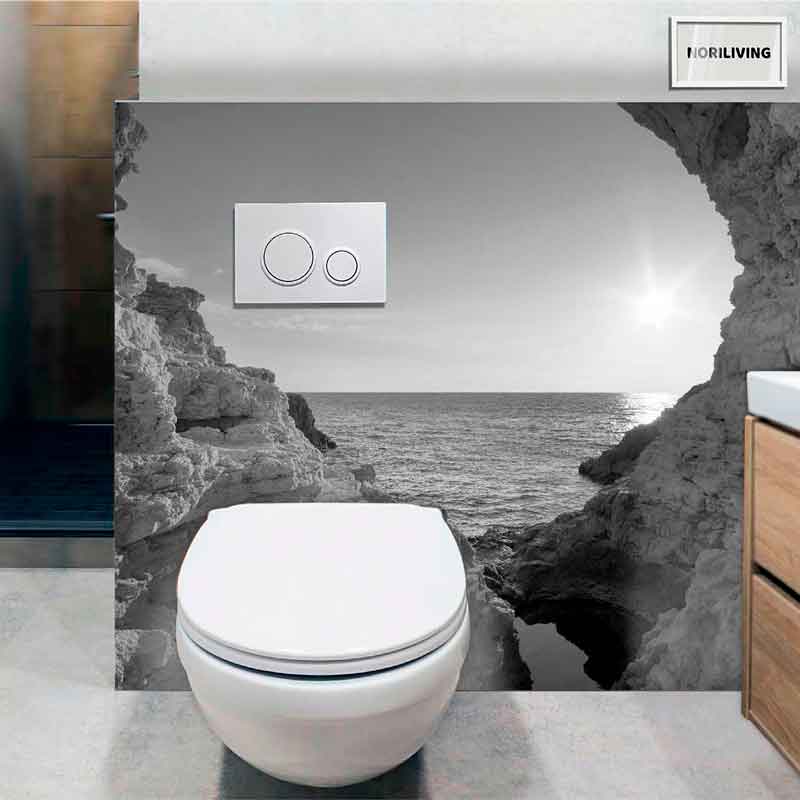 Wandtoilette mit einem fotorealistischen Hintergrund von felsiger Küste und Meer