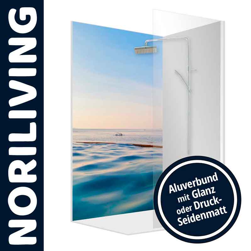 Dekorative Duschrückwand von Noriliving zeigt ein Meeresmotiv, erhältlich in Aluverbund mit glänzender oder seidenglänzender Oberfläche
