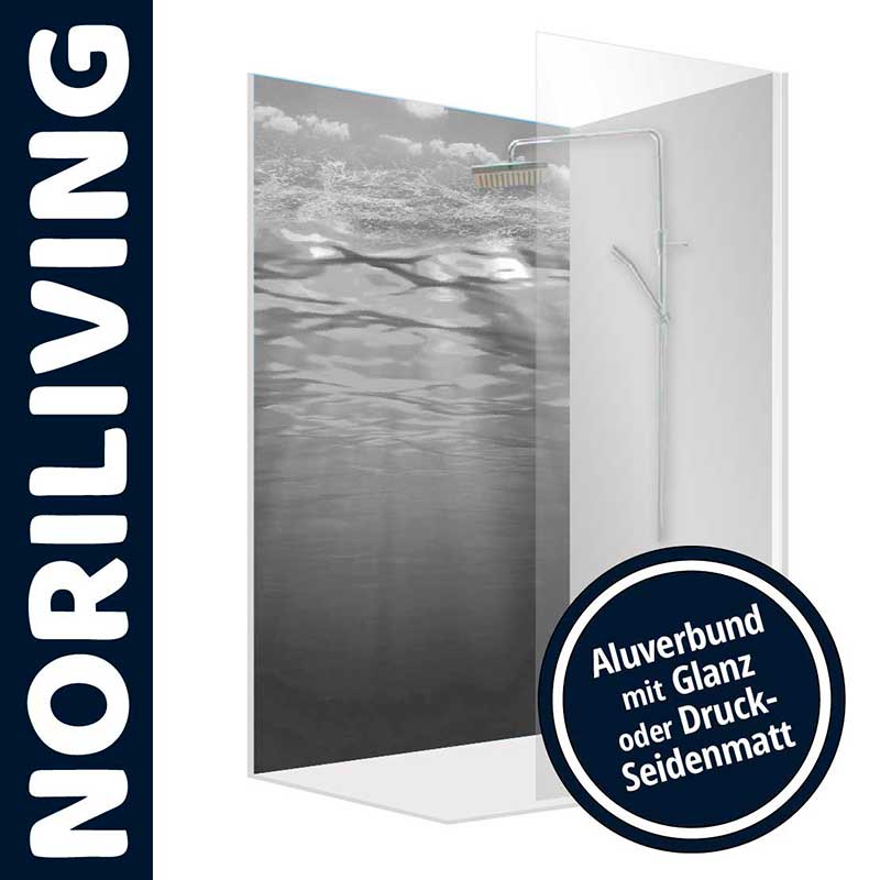 Duschwand von Noriliving, Aluverbund mit Glanz oder Druck-Seidenmatt, zeigt Unterwasser-Motiv.