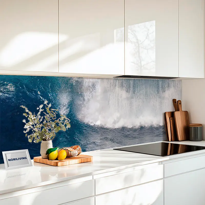 Fliesenspiegel Alu Brechende Meereswelle bei starkem Wellengang 667