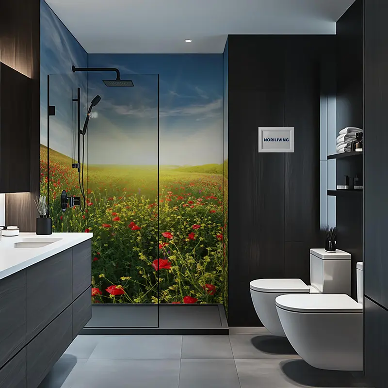 Modernes Bad mit Bodendusche und Mohnblumen-Wand