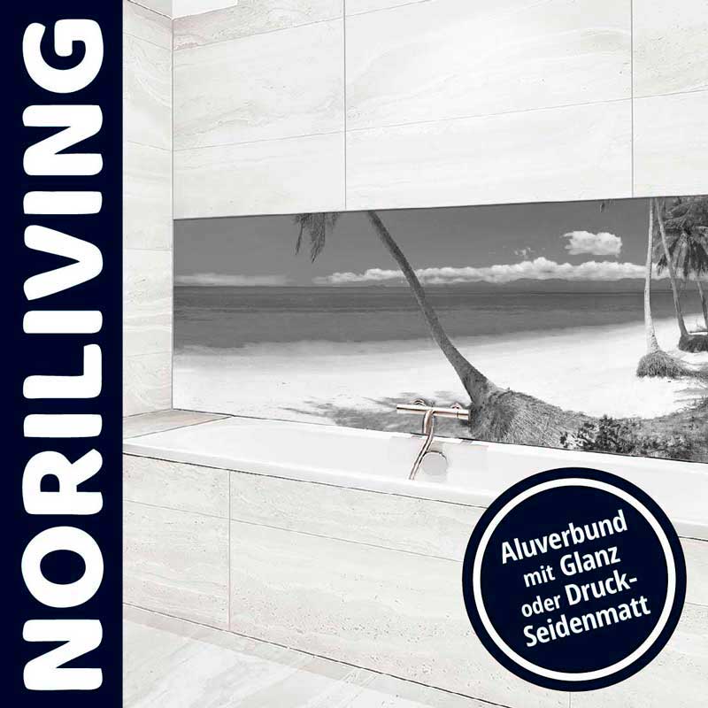 Badezimmer mit Wandverkleidung von NORILIVING in Tropenstrand-Optik, Alubund glänzend oder matt