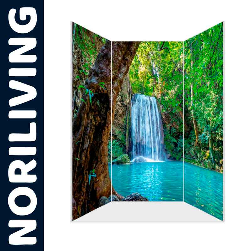 Raumteiler mit wunderschönem Wasserfall und üppigem Wald auf drei Paneelen