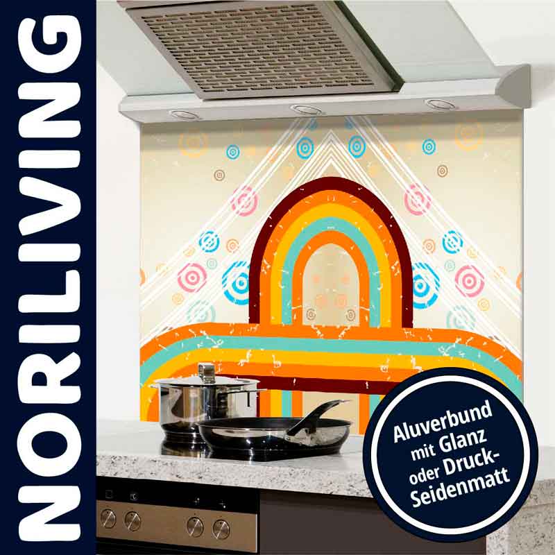 Küchenrückwand mit buntem Retro-Muster und Küchenutensilien von Noriliving, Aluverbund Material