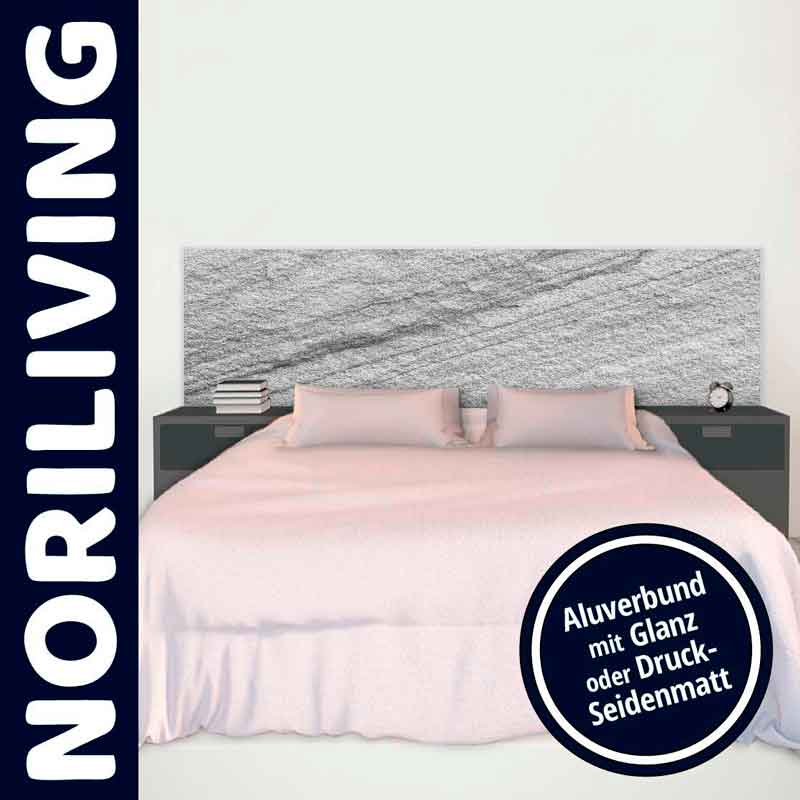 Schlafzimmer mit Bett, grauem Kopfteil und Aluverbund-Optionen von NORILIVING