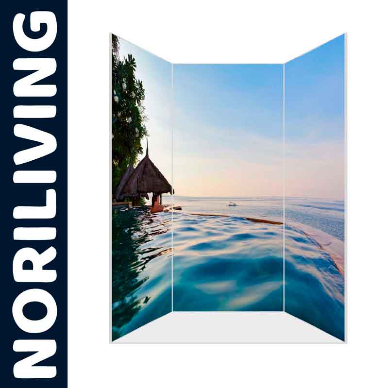 Dekorativer Raumteiler mit idyllischem Strand- und Meerblick von Noriliving