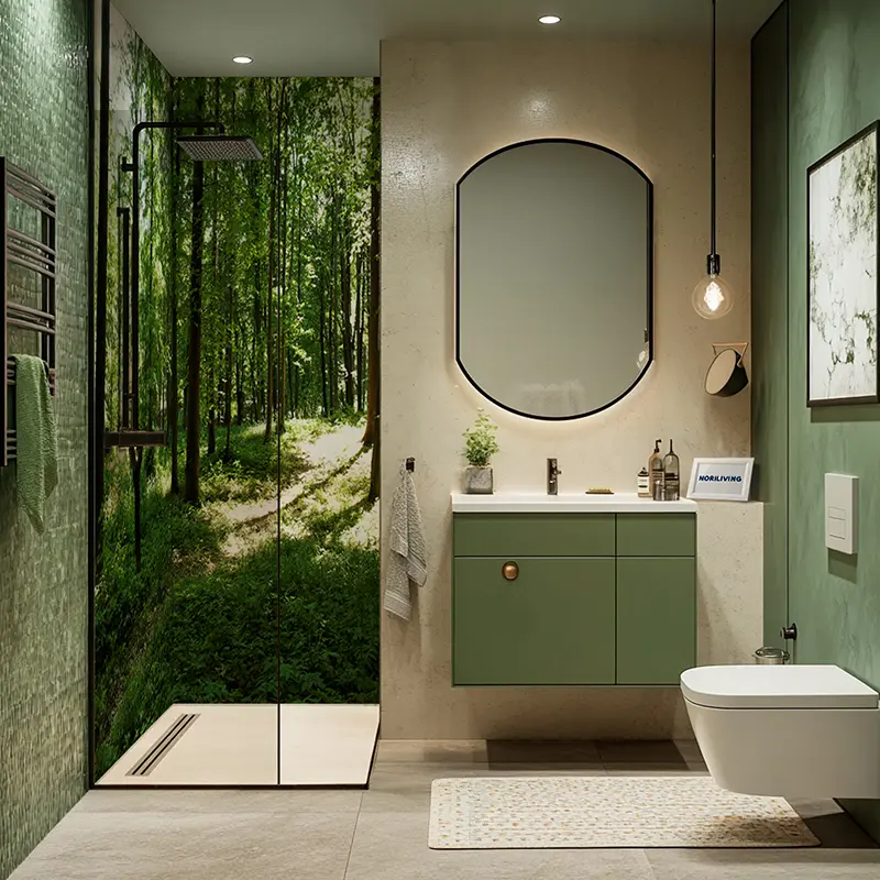 Grünes Bad mit hängendem Waschtisch und Waldwand