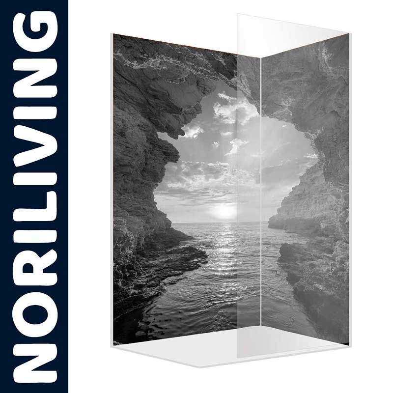 Duschwand mit Naturmotiv - Steinküste und Meer Schwarze und weiße Duschwand mit Fotodruck einer felsigen Küste und Meerblick