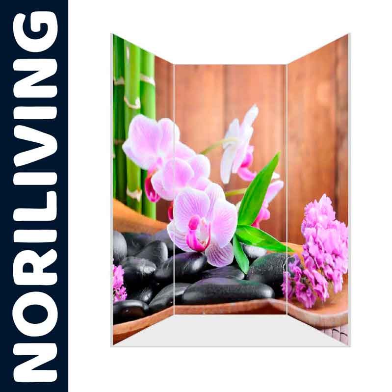 Dreiteiliger Paravent mit Orchideen, Bambus und schwarzen Steinen auf Holzuntergrund von NORILIVING