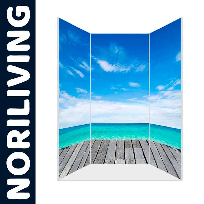 Faltbarer Raumteiler mit Strandmotiv von Noriliving Faltbarer Raumteiler mit einem Bild von einem Steg und türkisfarbenem Meer unter blauem Himmel von Noriliving