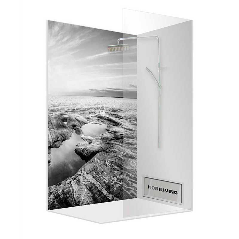 Moderne Duschkabine mit Glaswänden und Landschaftsbild von Norliving