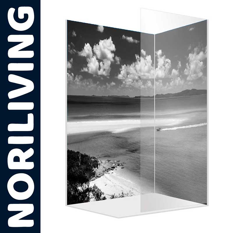 NORILIVING Duschwand aus Glas mit Strandmotiv Schwarz-weiße Duschwand von NORILIVING mit Strandlandschaft und Meerblick