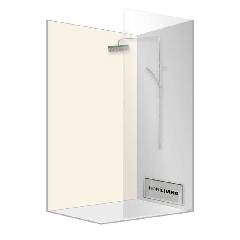 Transparente Glas-Duschwand mit silbernem Regenduschkopf von Norliving in einer modernen Badezimmerausstattung