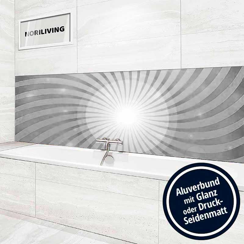Badezimmer mit futuristischem Aluverbund-Wandpaneel in strahlenförmigem Muster über der Badewanne