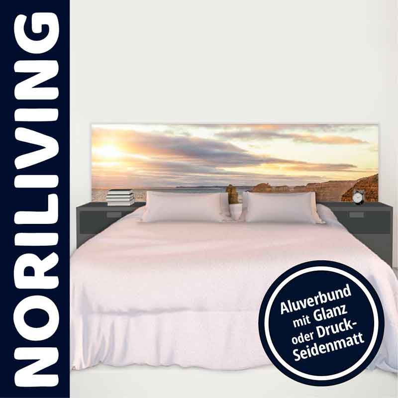 Noriliving Bett mit Kopfteil im Küsten-Design Modernes Schlafzimmer mit einem Bett, dessen Kopfteil ein Küsten-Design zeigt. Aluverbund mit Glanz oder Druck-Seidenmatt.