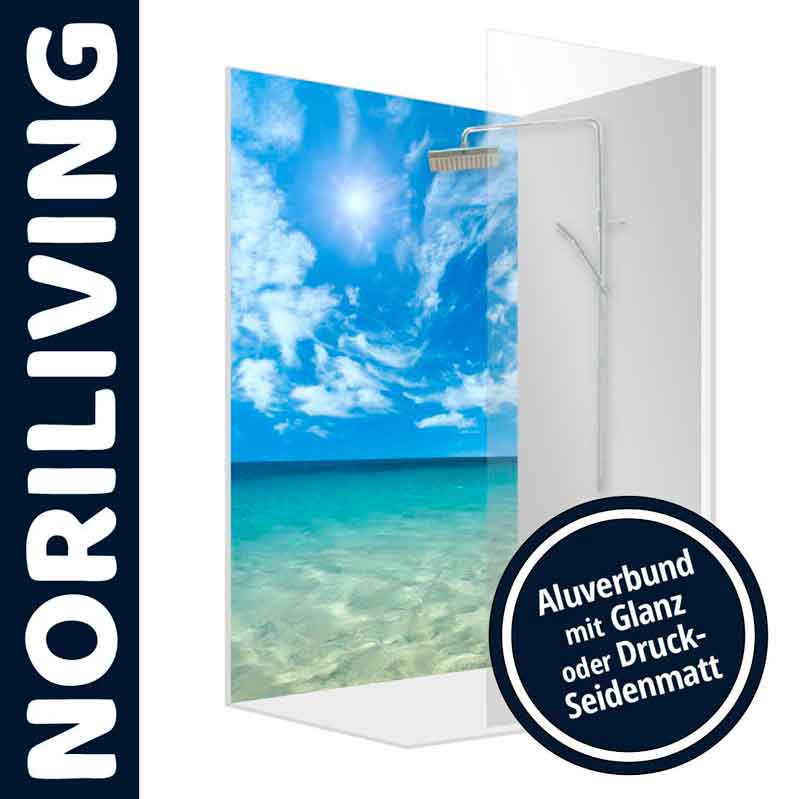 Duschwand mit Strandmotiv und blauen Himmel, erhältlich in Aluminiumverbund mit Glanz oder Druck-Seidenmatt