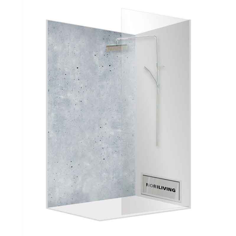 Ein elegantes Duschdesign mit transparenten Glaswänden und einer Rückwand in Betonoptik. Ideal für modernes Badezimmerdekor.