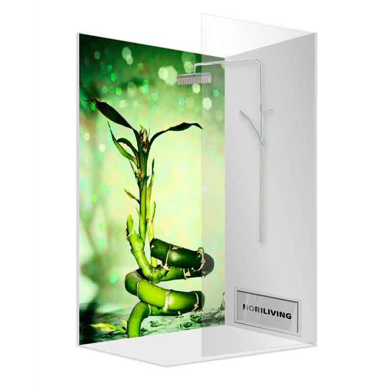 Duschkabine mit grünem Bambusdesign und Regenduschkopf