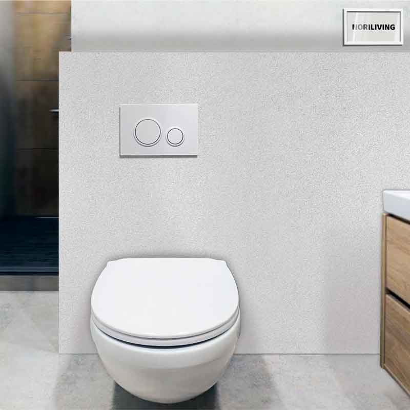 Elegante, wandhängende Toilette mit dualen Spültasten in einem stilvollen Badezimmer
