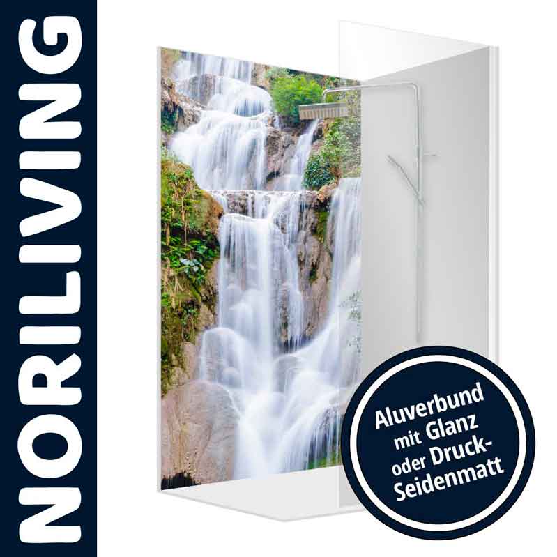 Duschabtrennung von NORILIVING mit einem Wasserfall-Motiv, erhältlich in Aluverbund als Glanz oder Druck-Seidenmatt