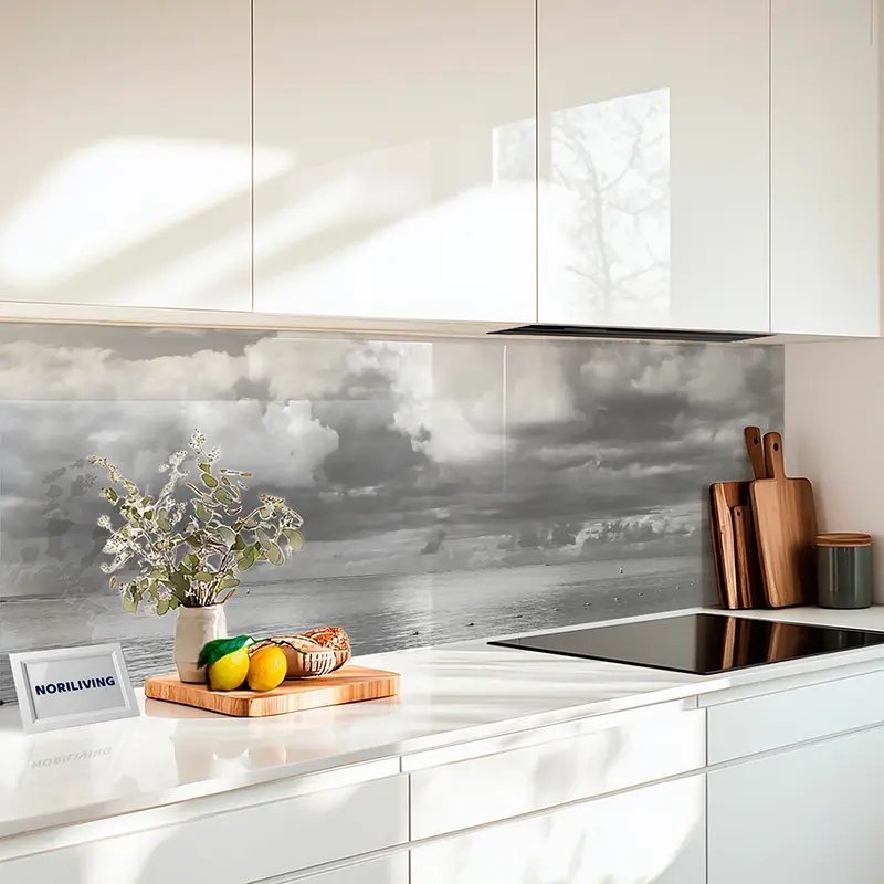 Küchenrückwand Echtglasoptik Profiline Palmen am schönen Strand Mauritius 186 schwarz-weiß