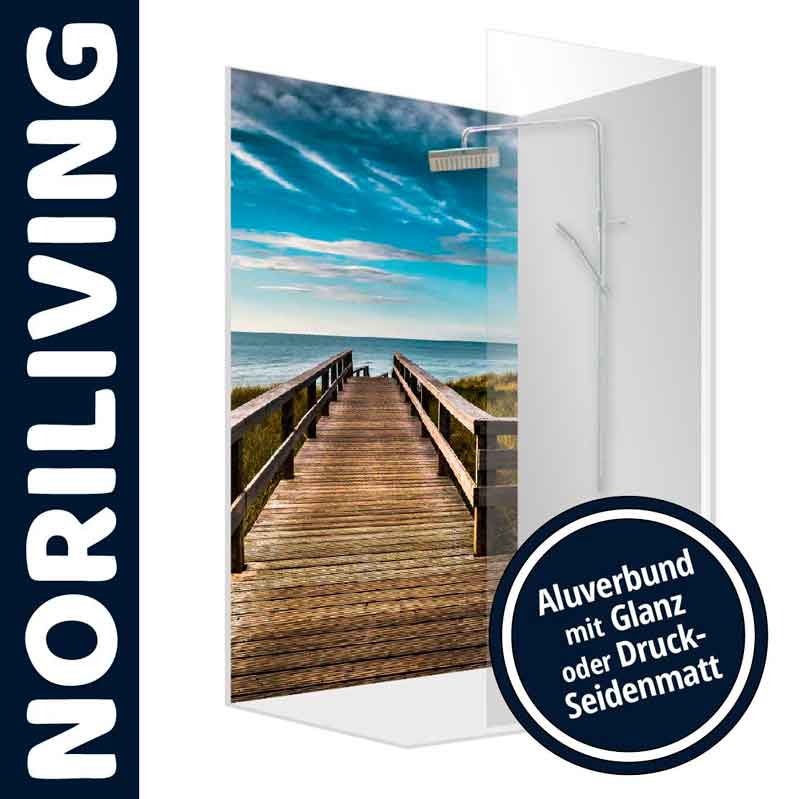 Noriliving Duschwand mit Küstenmotiv - Aluverbund in Glanz oder Druck-Seidenmatt Duschwand von Noriliving mit Meer- und Strandpier-Motiv, erhältlich in Aluverbund mit Glanz oder Druck-Seidenmatt.