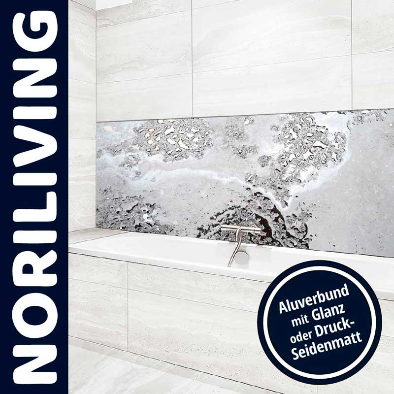 Hochwertige Badwandverkleidung von Noriliving aus Aluminiumverbund mit glänzender oder seidenmatter Oberfläche.