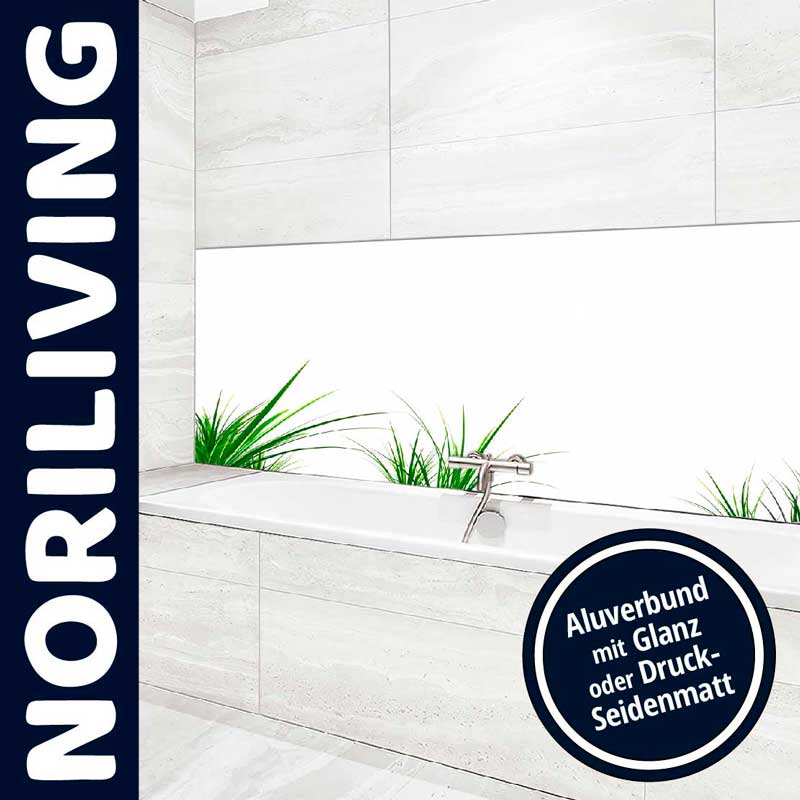 Modernes Badezimmer mit Alu-Verbund Verkleidung, Pflanzen und Armaturen von NoriLiving