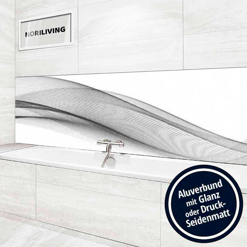 Badezimmer mit moderner Aluverbund-Wandverkleidung in Glanz oder Druck-Seidenmatt von NORILIVING