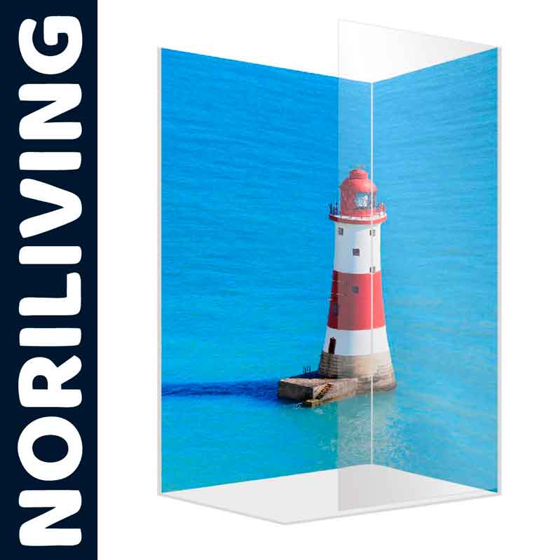 Duschtrennwand mit einem Bild eines rot-weißen Leuchtturms im Meer, angeboten von Noriliving