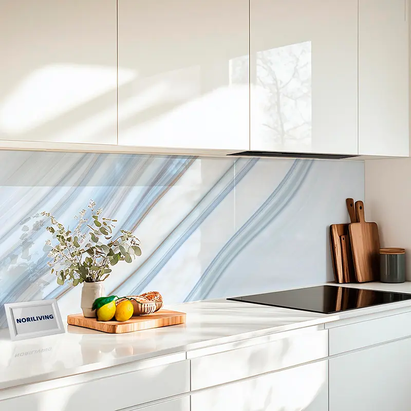 Küchenrückwand Alu Marmorstruktur mit blaue Einschlüssen 337